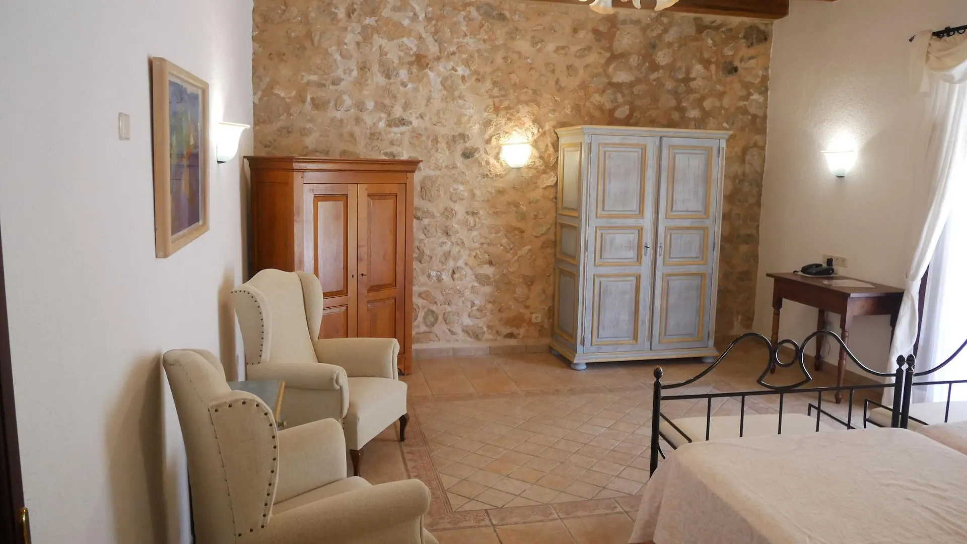 Finca Binibona Parc Natural Отель