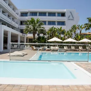 Anfora Ibiza **** Es Cana