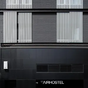 https://airhostel-barcelona-aeropuerto.catalonia-hotels.com